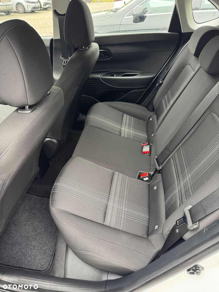 Hyundai i20 - 15