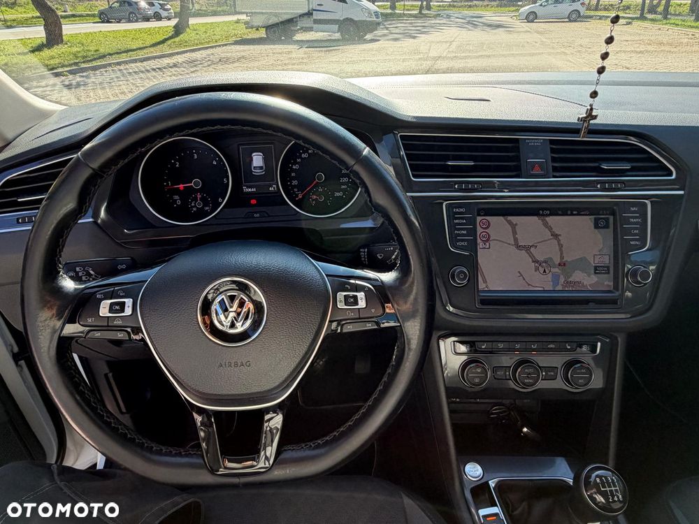Volkswagen Tiguan 2.0 TDI BMT SCR Comfortline - 20