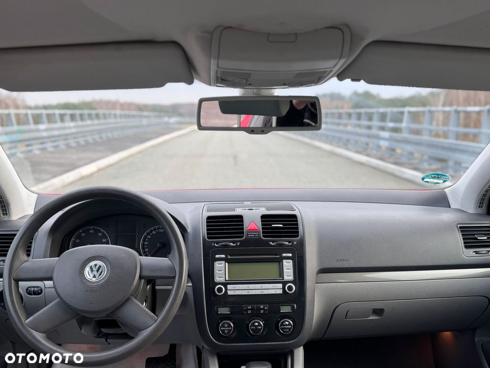 Volkswagen Golf 1.6 FSI Automatik Goal - 27