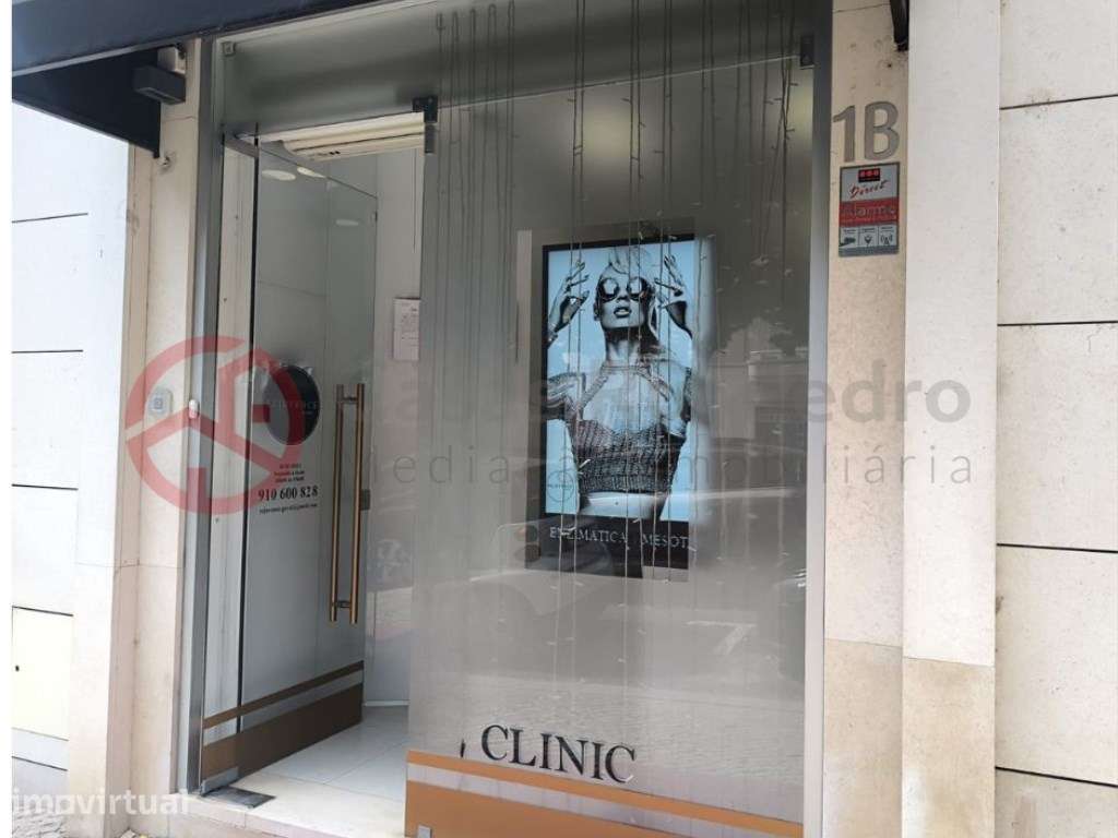Loja com Parqueamento e Arrecadação, Lisboa - Grande imagem: 4/30