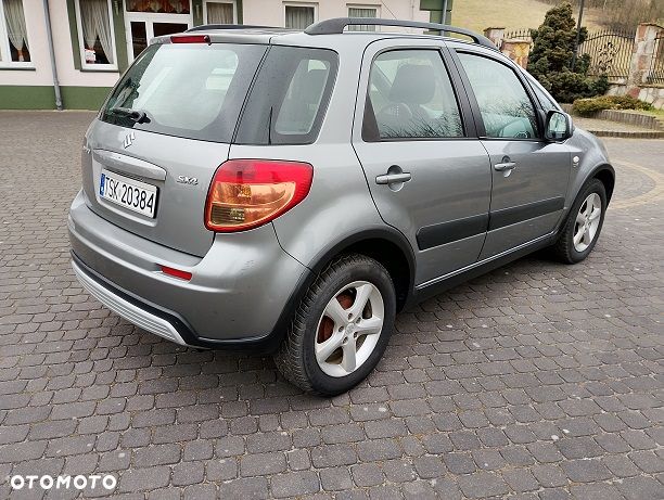 Suzuki SX4 1.9 DDiS 4WD GS / Premium - 5