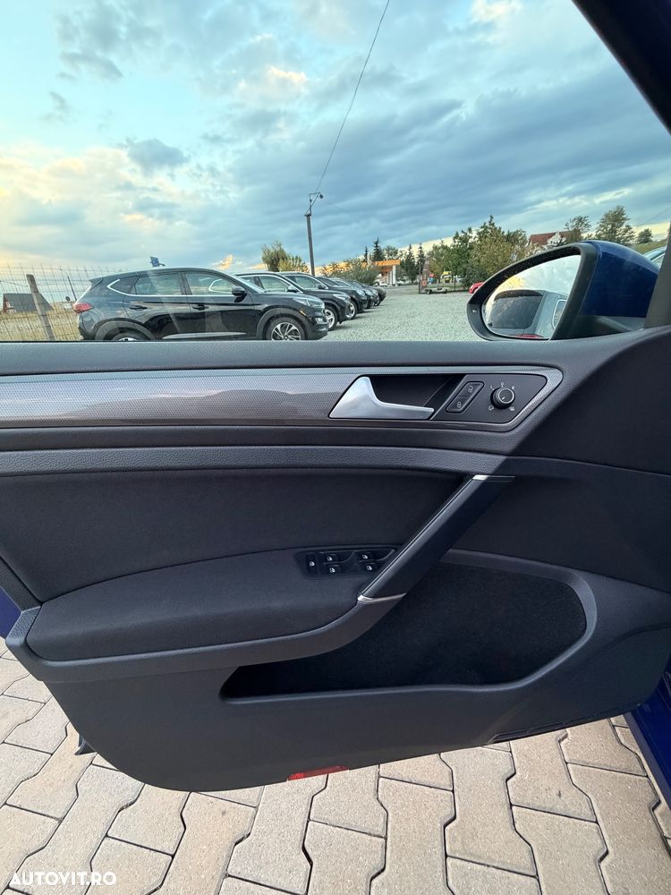 Volkswagen Golf 2.0 TDI Join - 10