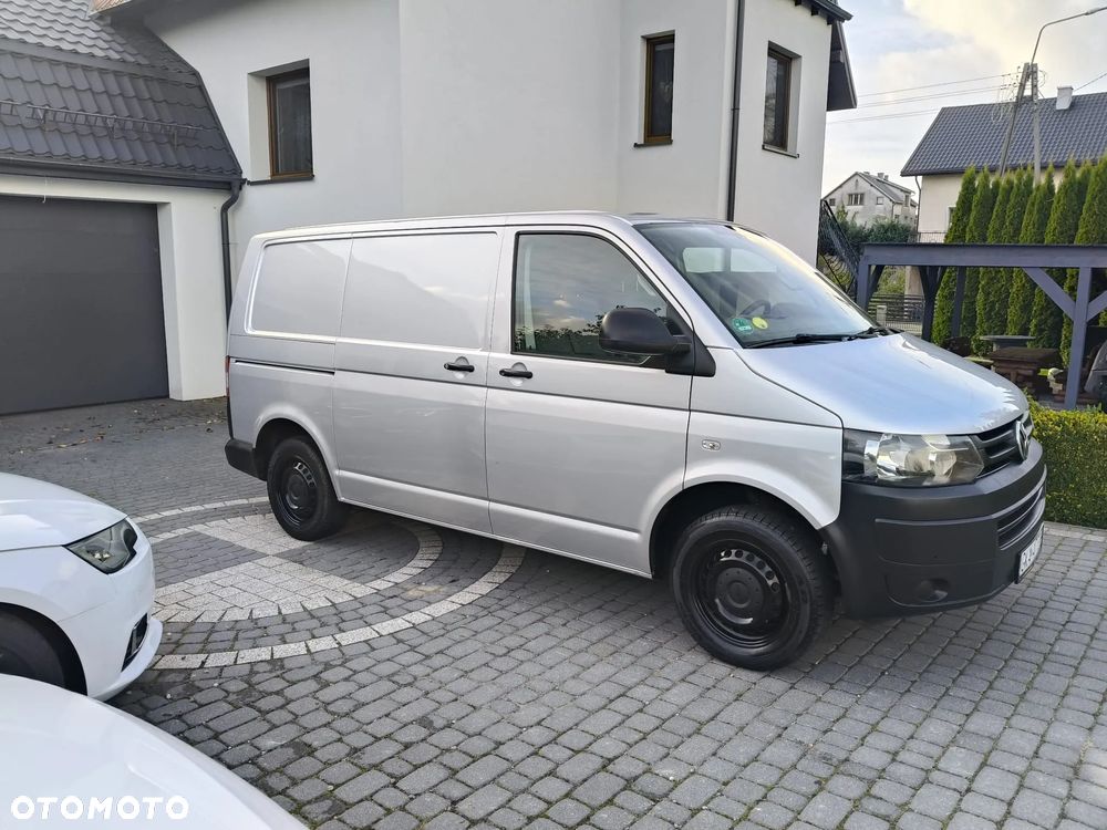 Volkswagen T5 - 4