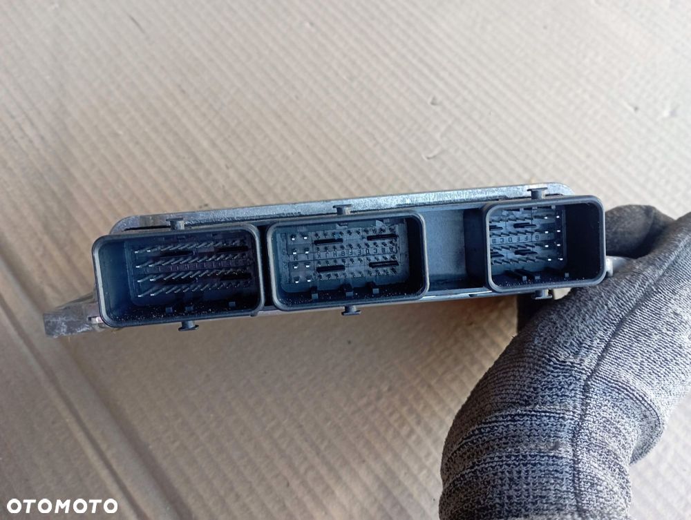 RENAULT MEGANE III 3 1.6 B STEROWNIK KOMPUTER SILNIKA 237100132R - 4