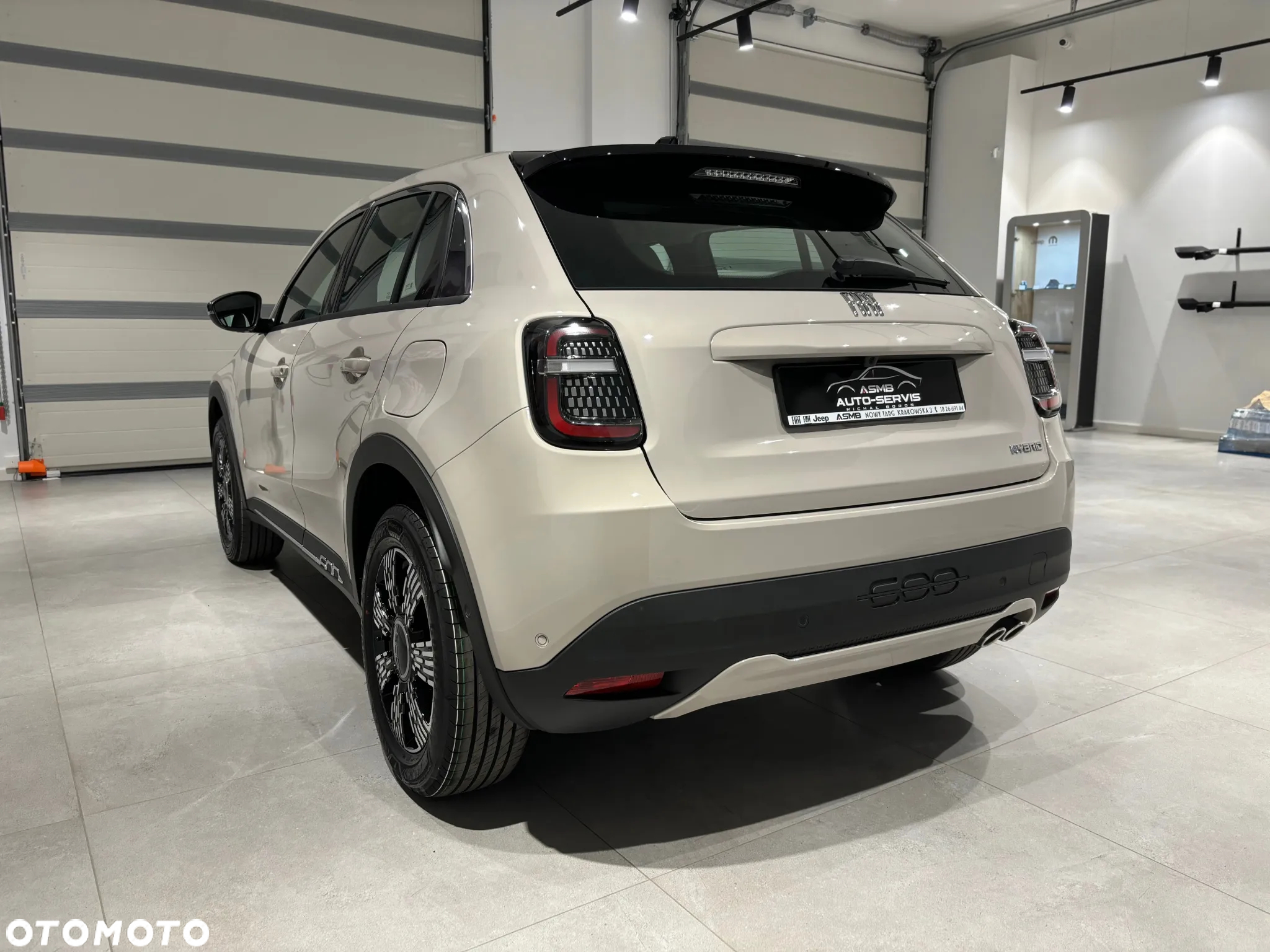 Fiat 600 1.2 Turbo Hybrid eDCT - 6
