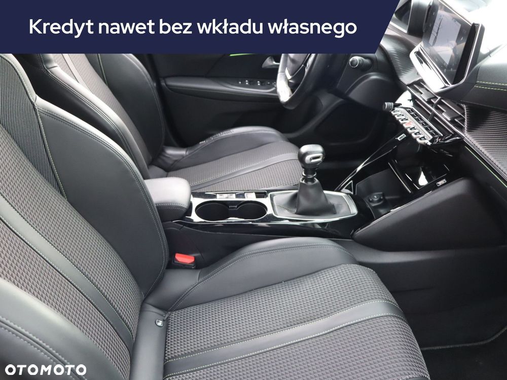 Peugeot 2008 - 11