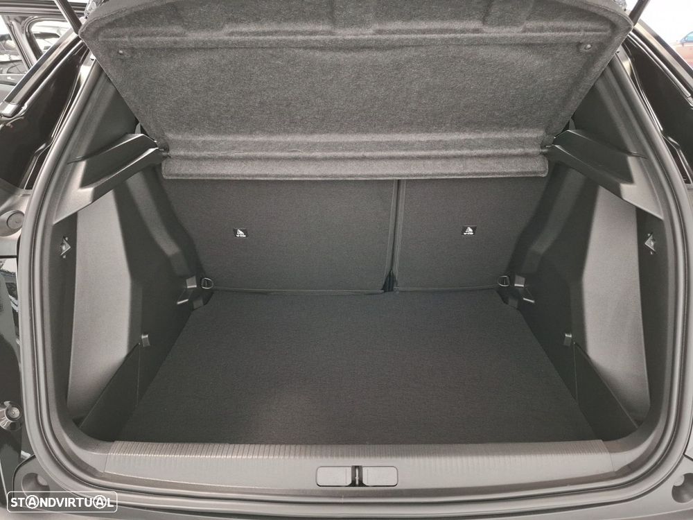 Peugeot 2008 1.2 PureTech Allure - 7