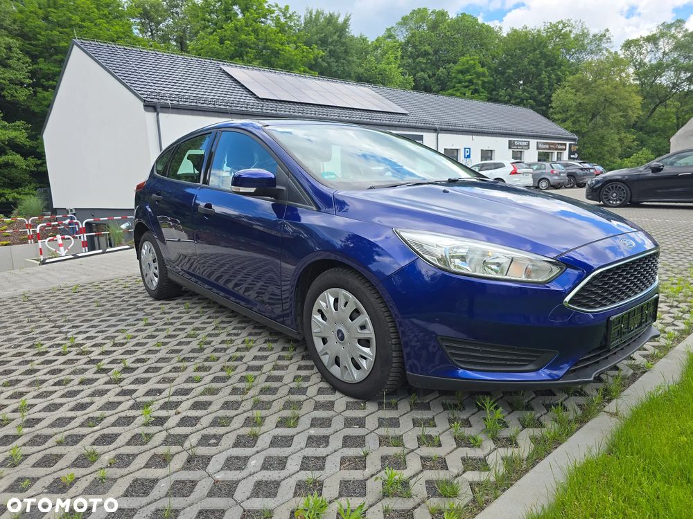 Ford Focus 1.0 EcoBoost 99g Trend - 12