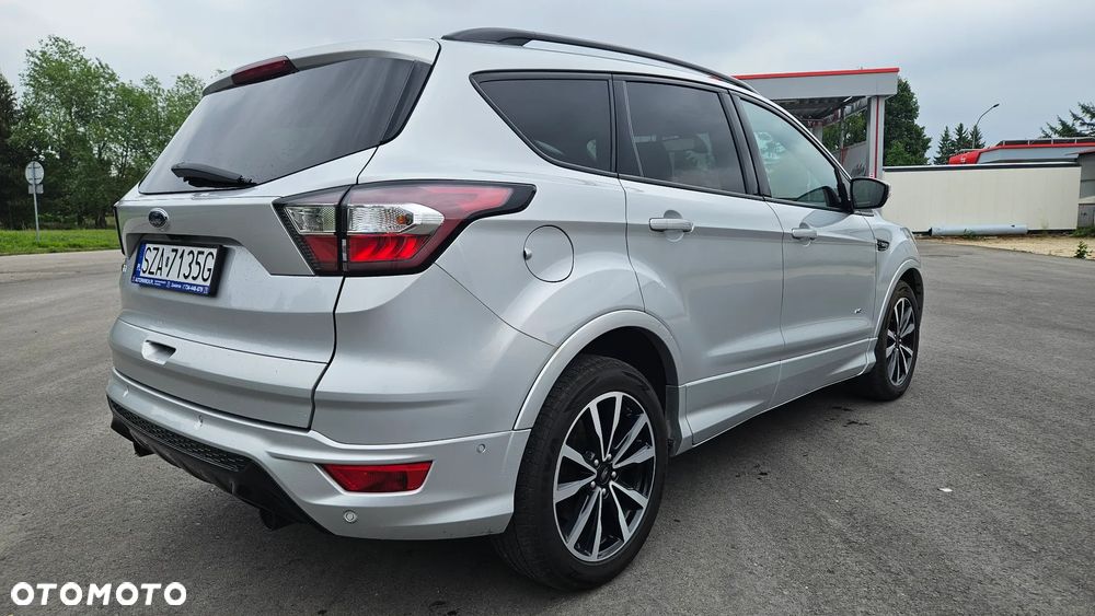 Ford Kuga 2.0 TDCi 4x4 ST-Line - 3