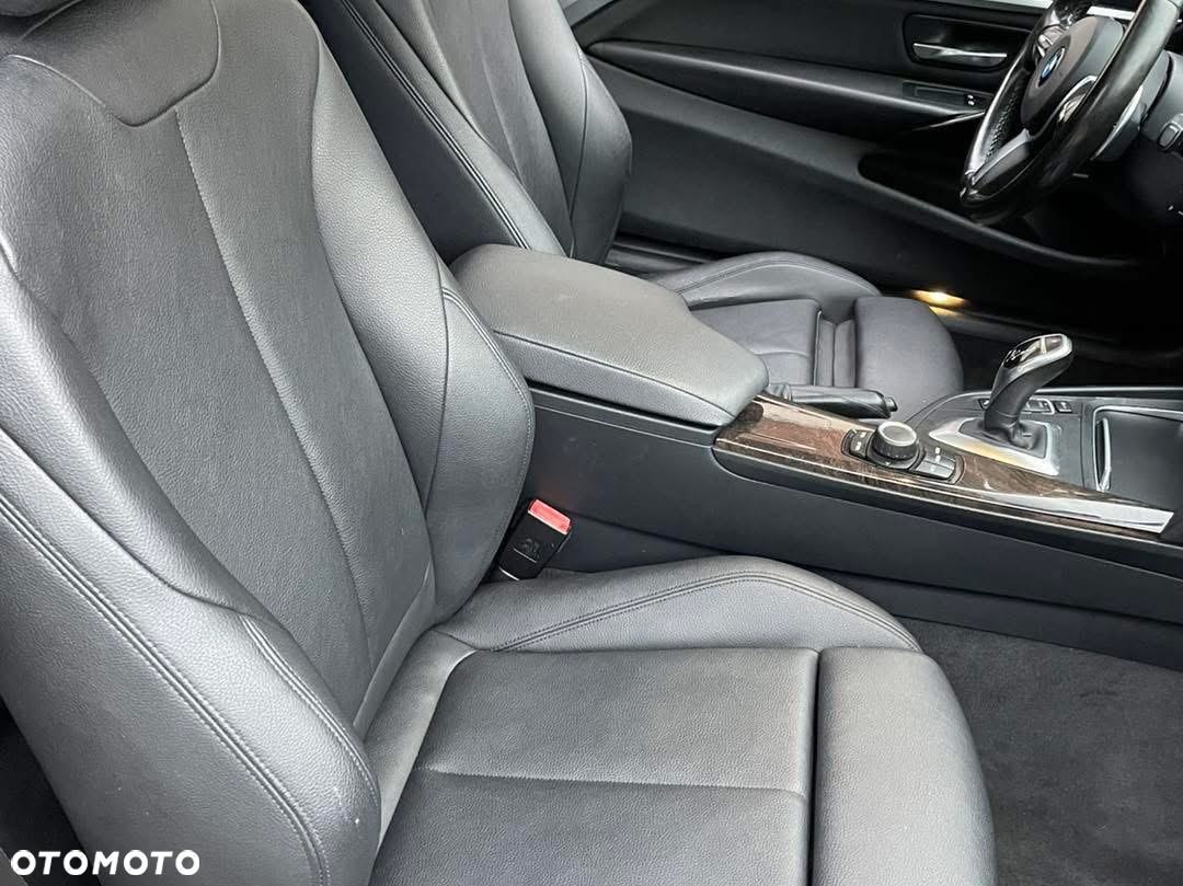 BMW Seria 4 435i Coupe M Sport - 3