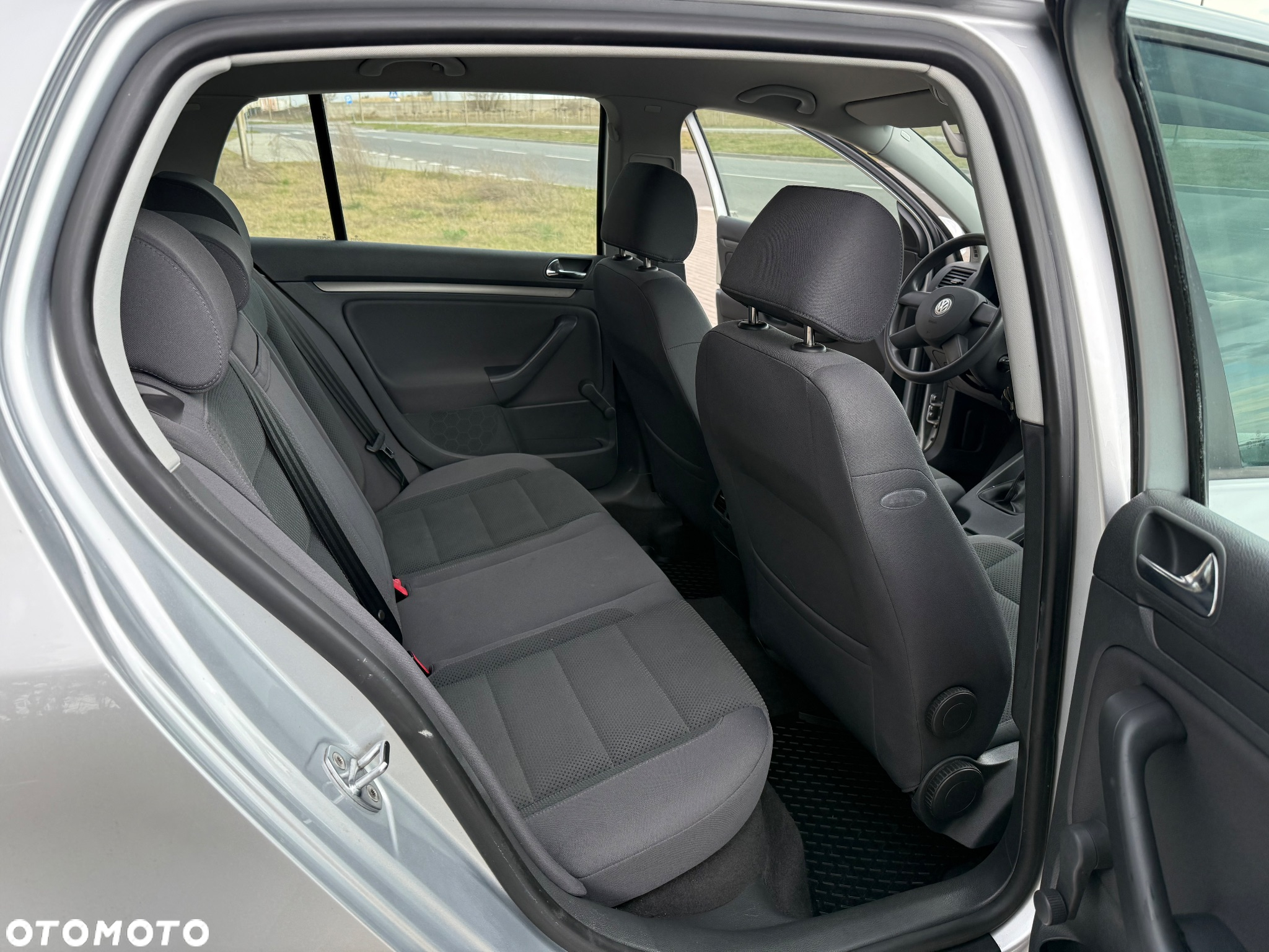 Volkswagen Golf - 13