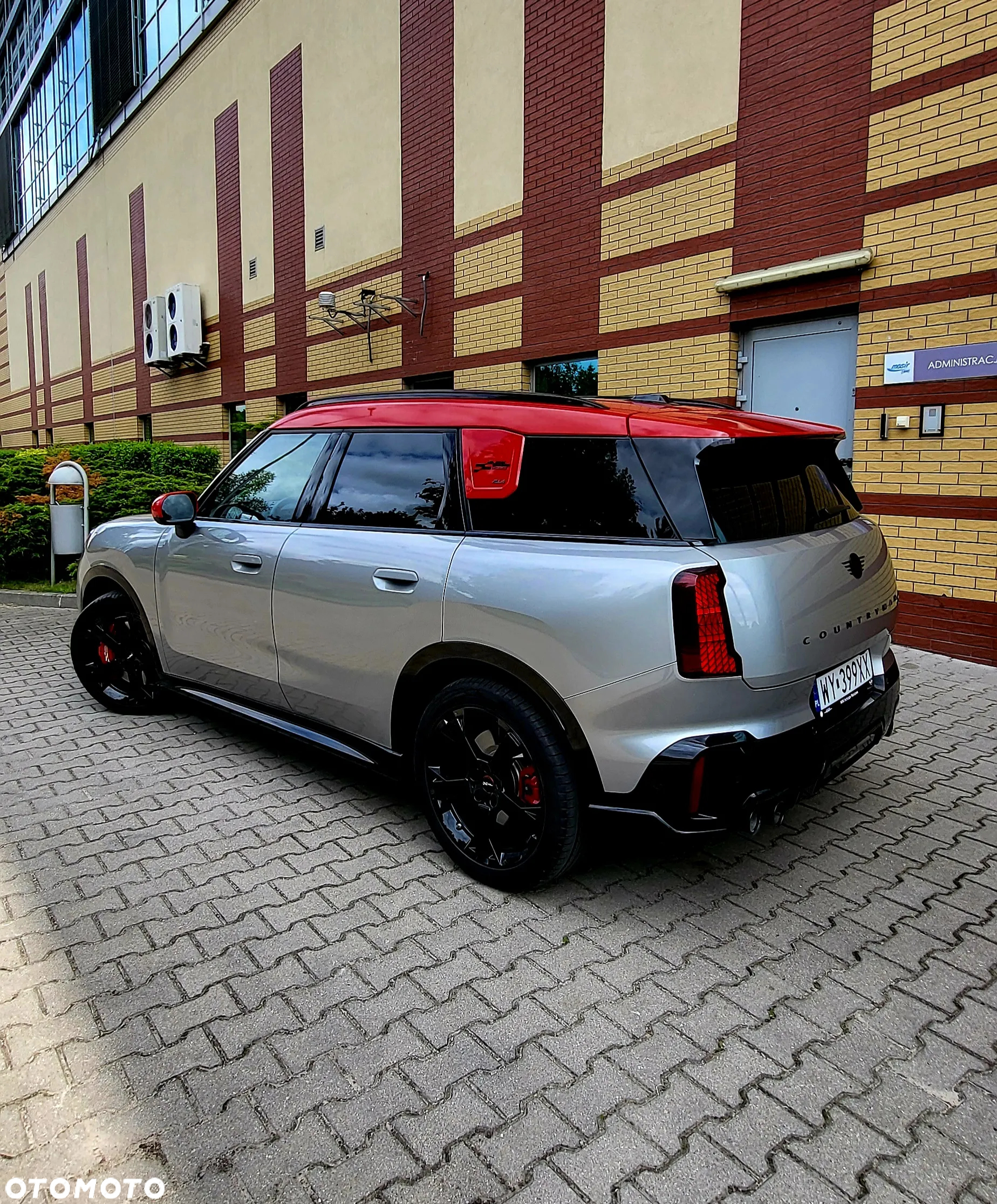 MINI John Cooper Works ALL4 sport - 3