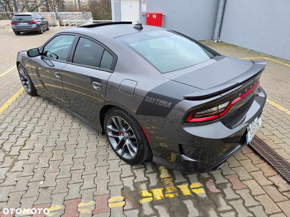 Dodge Charger 5.7 R/T Daytona - 9