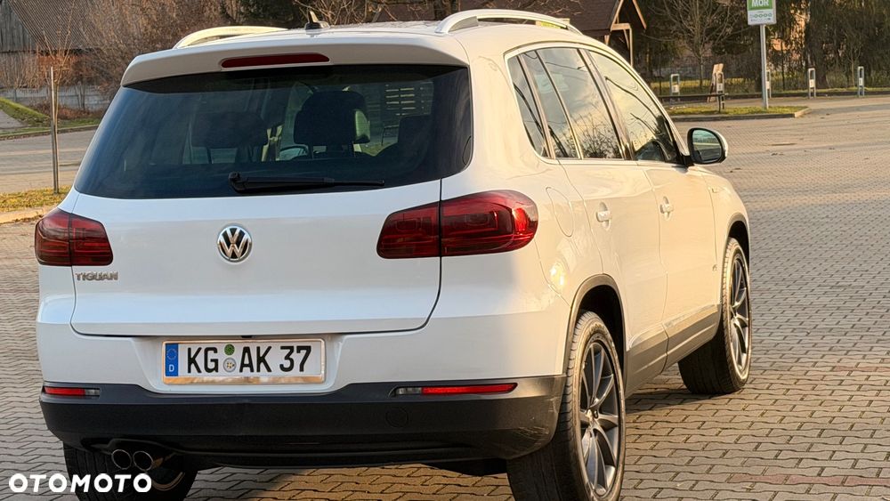 Volkswagen Tiguan 2.0 TDI 4Mot Perfectline R-Style DSG - 15