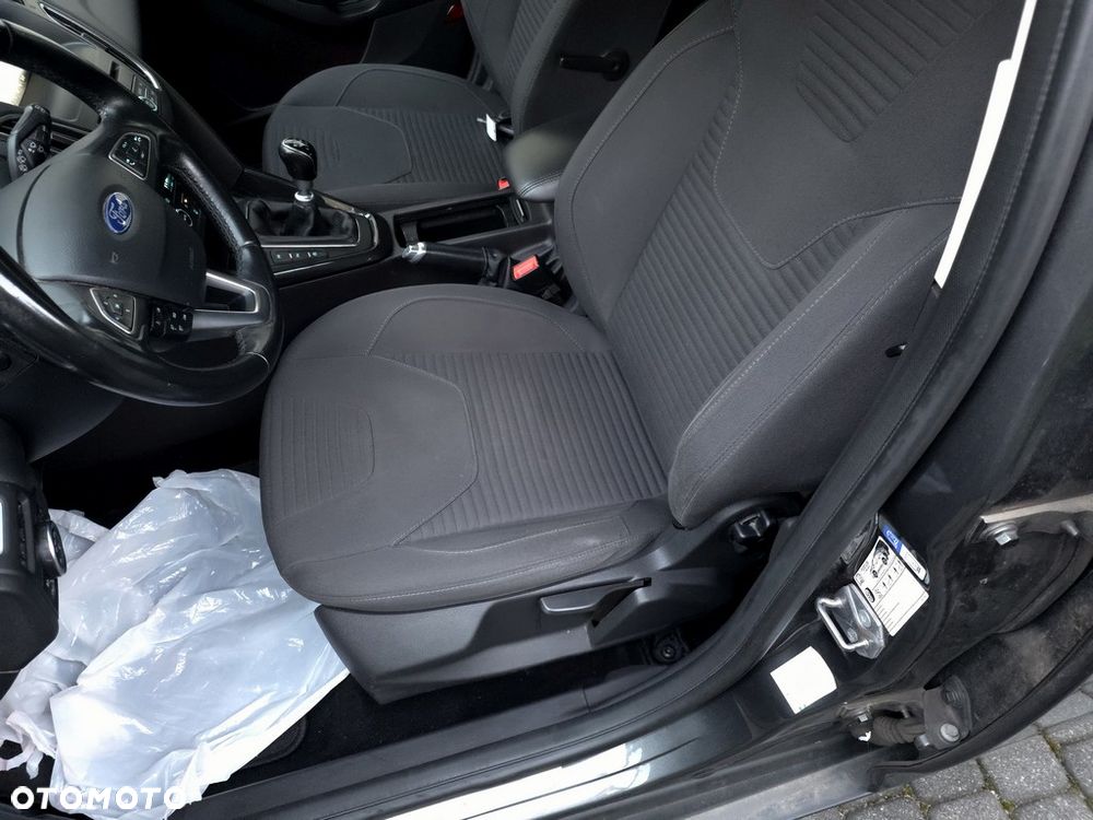 Ford Focus 1.5 TDCi Titanium - 11