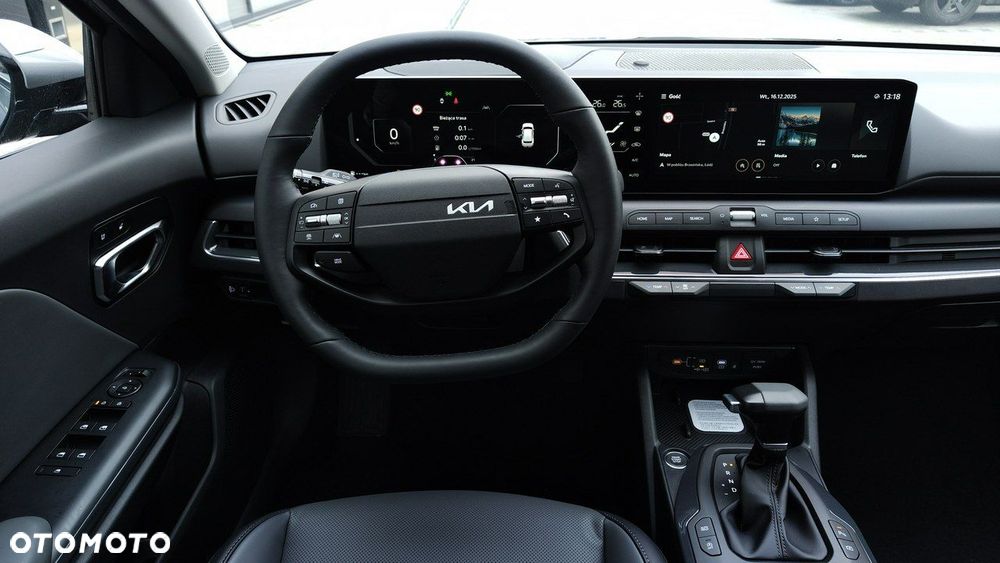 Kia K4 - 16