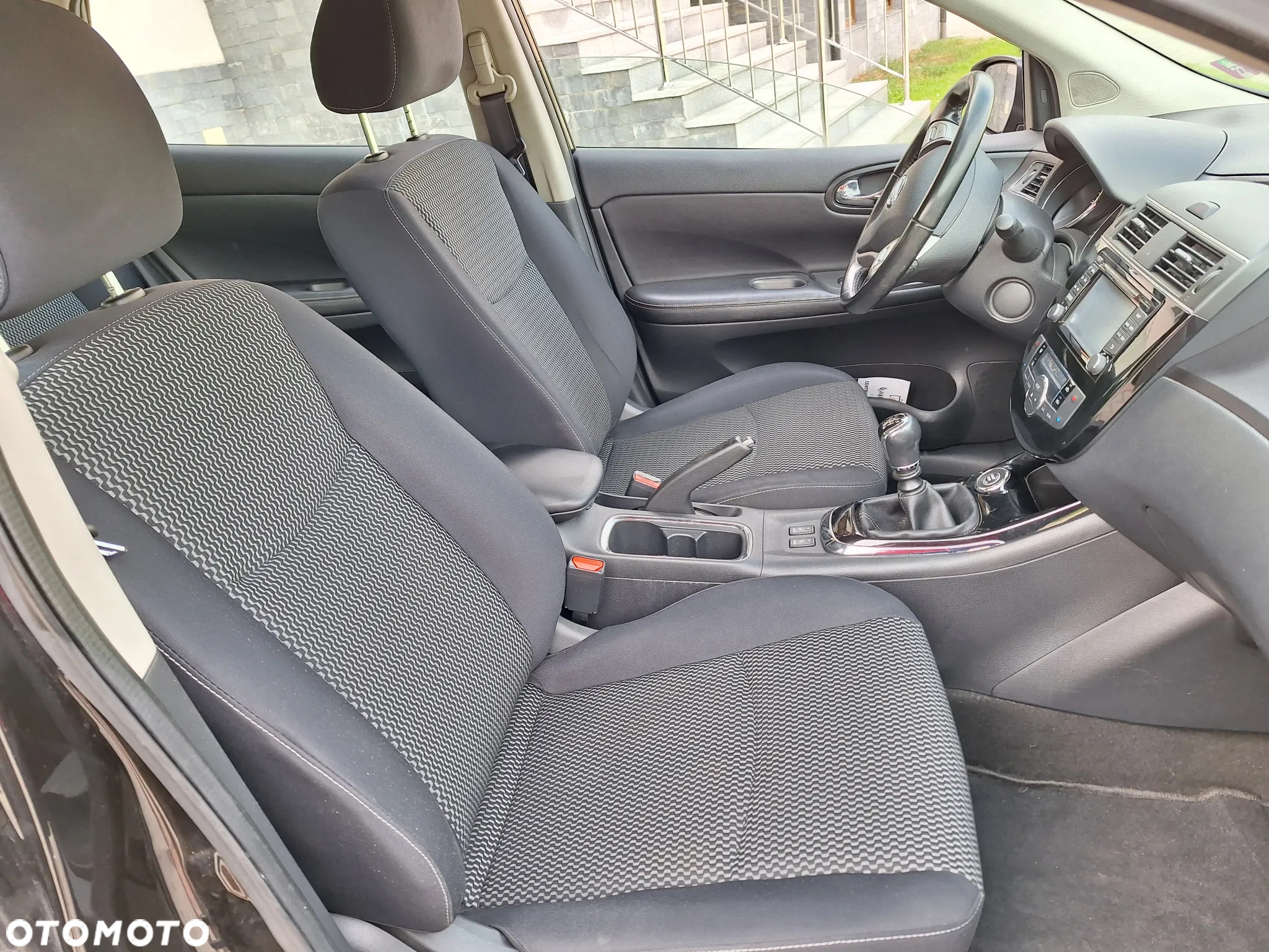 Nissan Pulsar 1.2 DIG-T Tekna - 19