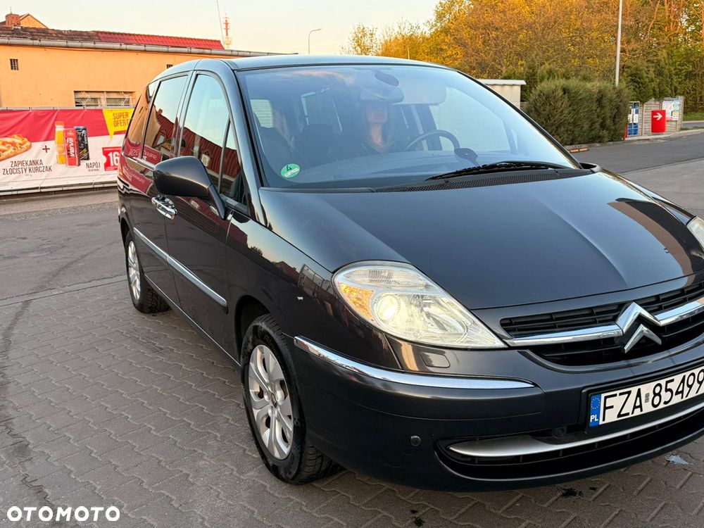 Citroën C8 HDi 165 Exclusive - 4