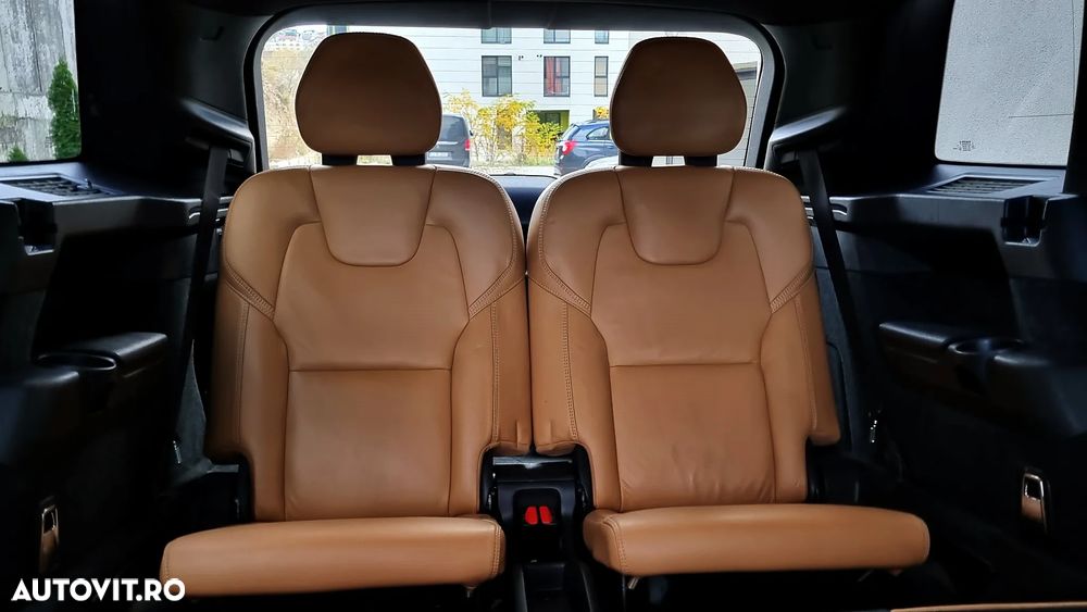 Volvo XC 90 D5 AWD Geartronic Inscription - 7