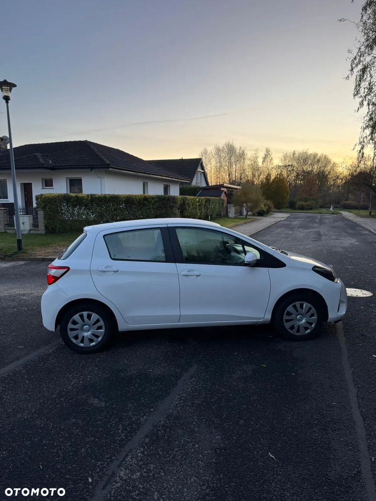 Toyota Yaris 1.5 Life - 11