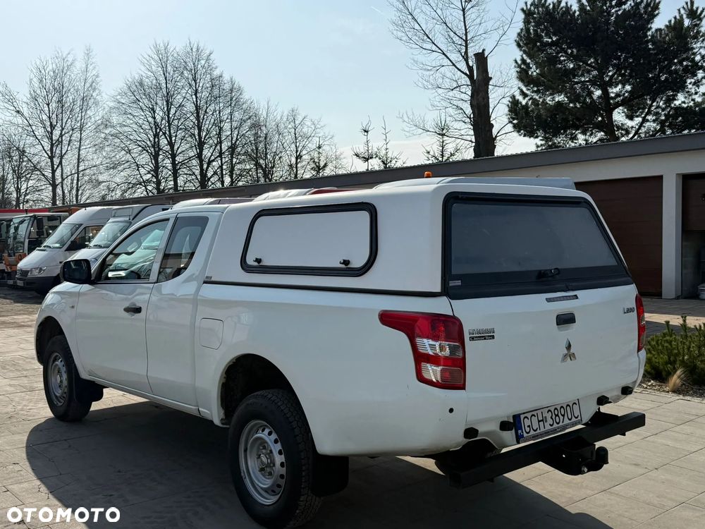 Mitsubishi L200 2.4 d CC Invite - 4