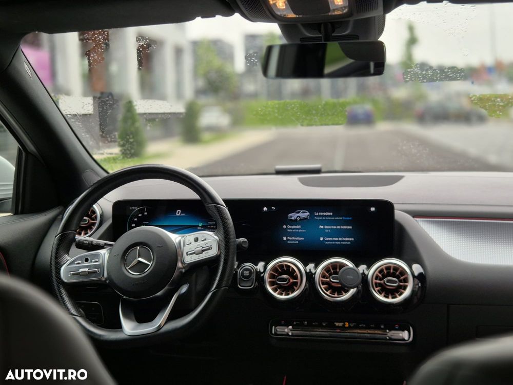 Mercedes-Benz EQA 250 - 10