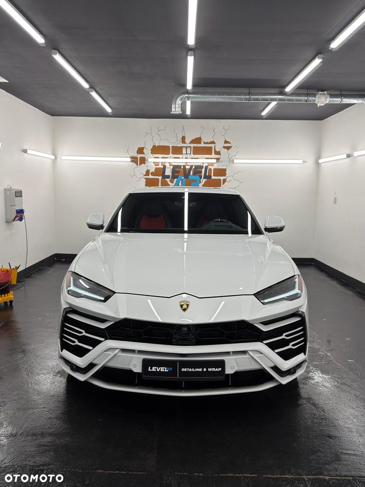 Lamborghini Urus - 3