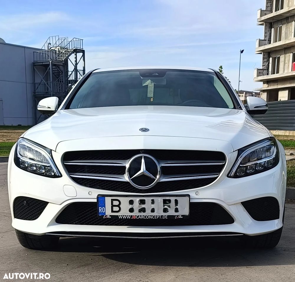 Mercedes-Benz C 300 e PHEV - 1