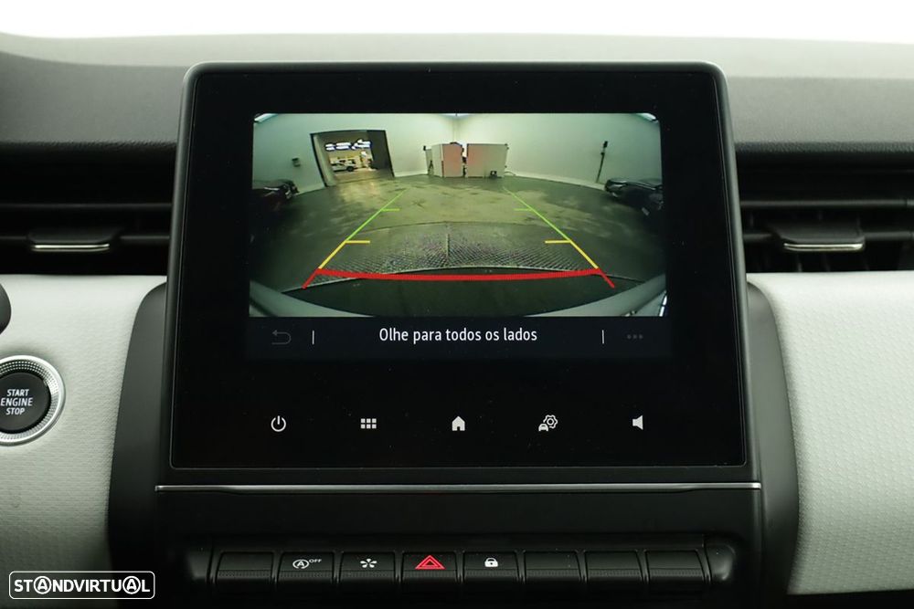 Renault Clio 1.0 TCe Techno CVT - 12