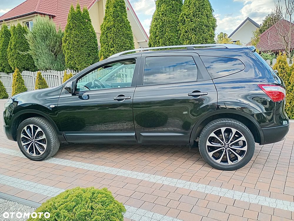 Nissan Qashqai+2 - 5