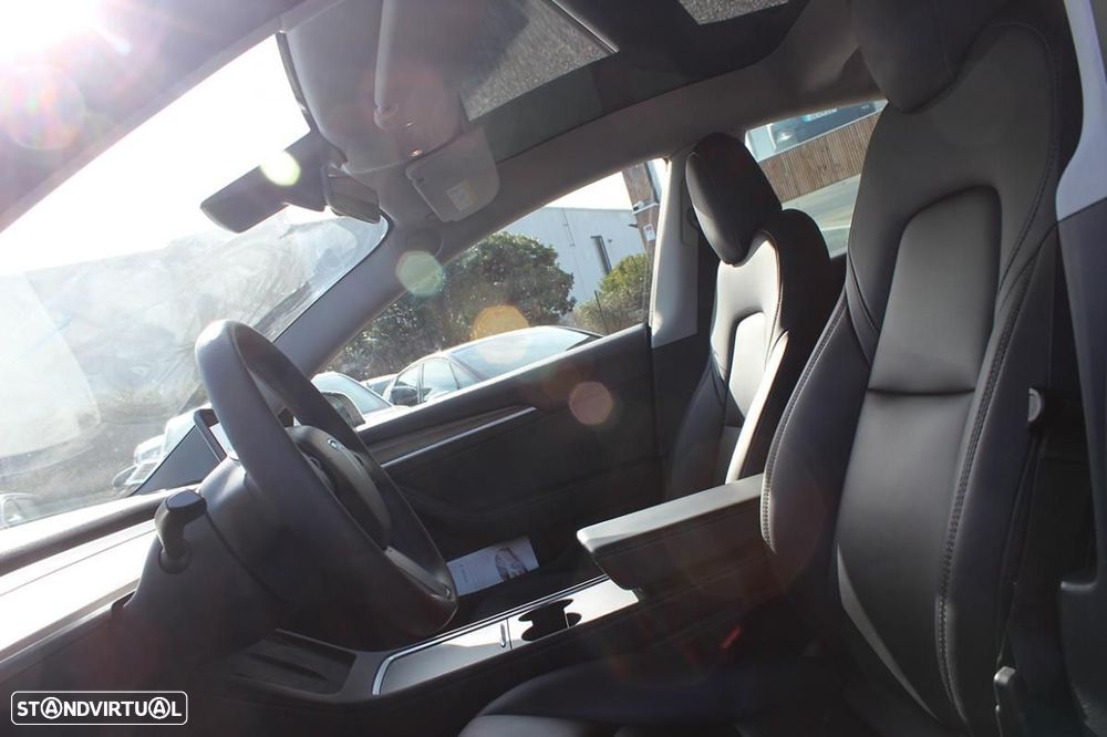 Tesla Model 3 Standard Range Plus RWD - 21