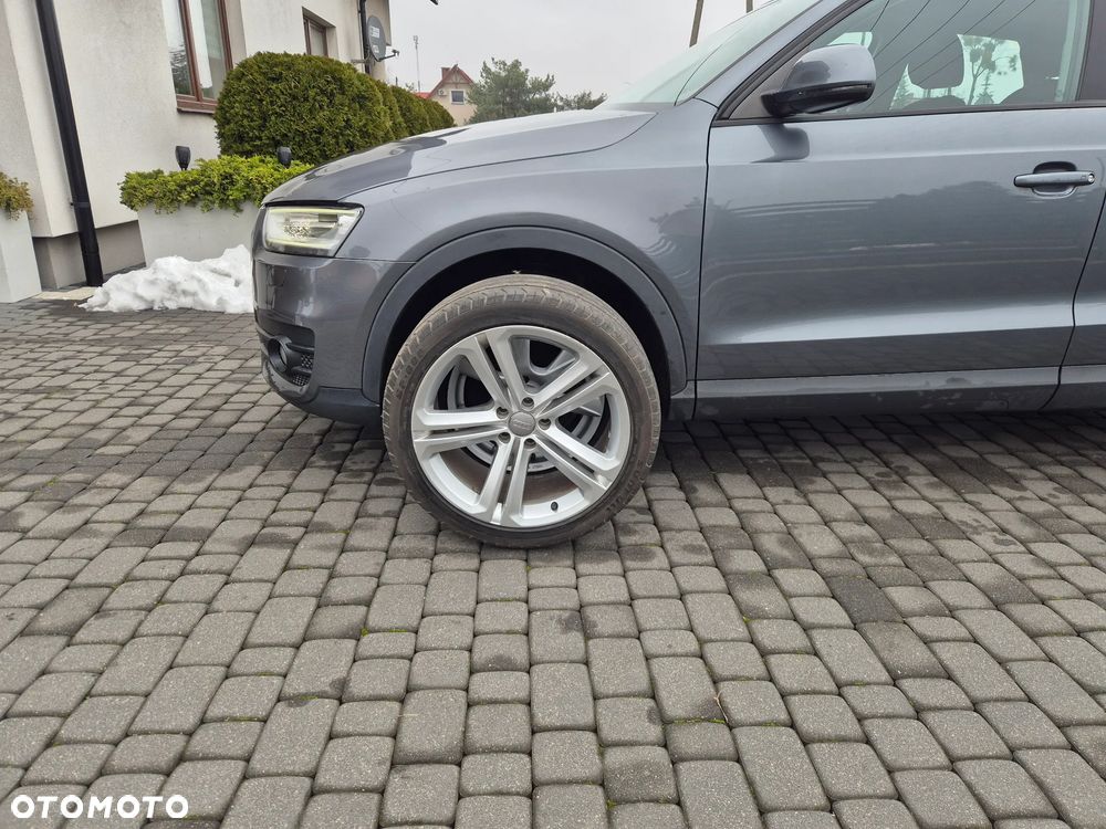 Audi Q3 - 22