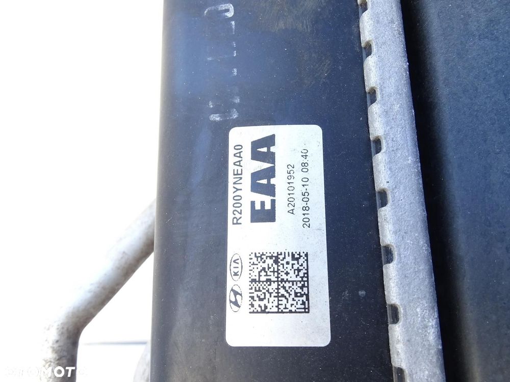 KOMPLET CHŁODNIC + WENTYLATOR 25303-1K120 1.4 16V KIA VENGA I HYUNDAI IX20 - 8
