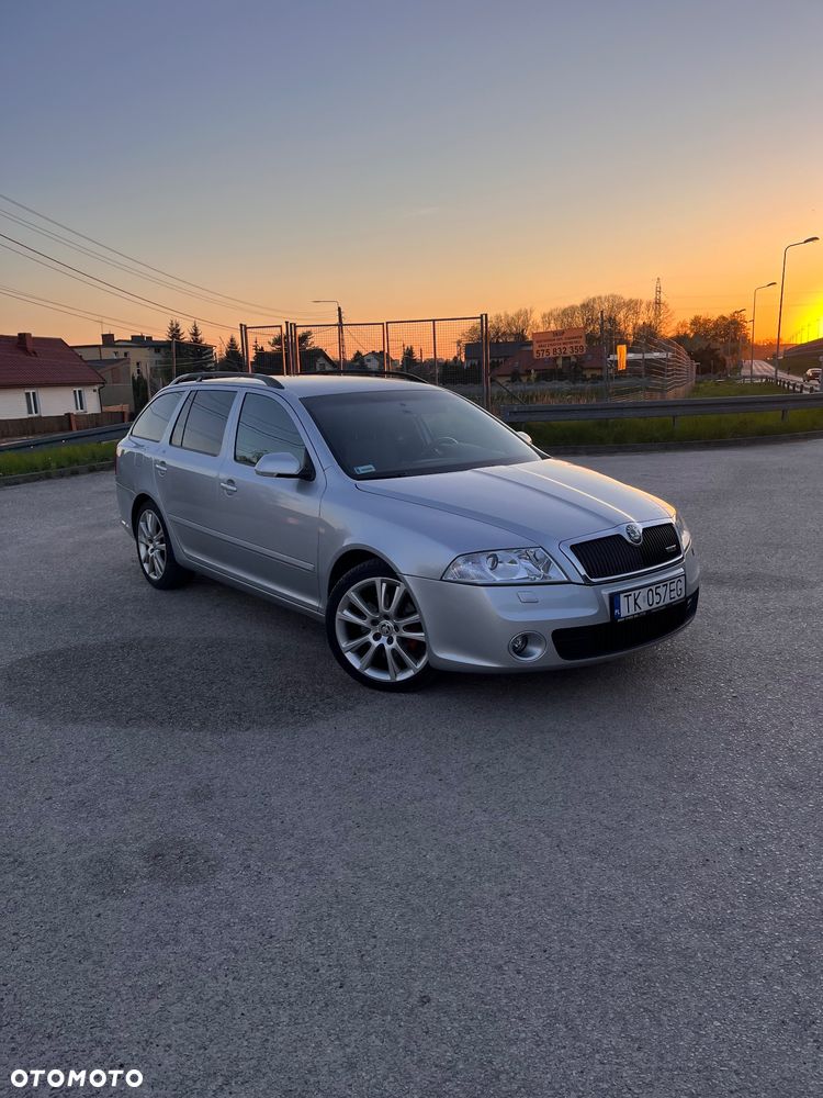 Skoda Octavia 2.0 TDI DPF RS - 7