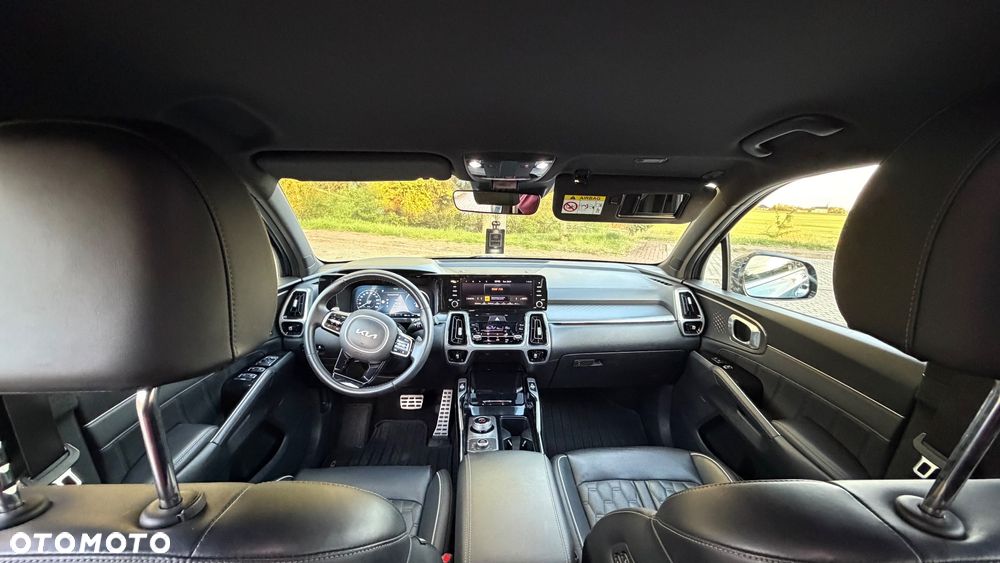 Kia Sorento - 16