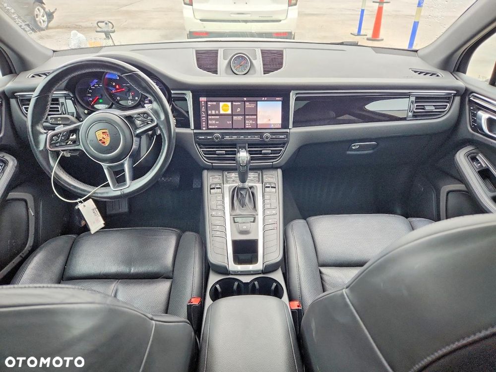 Porsche Macan Standard - 9