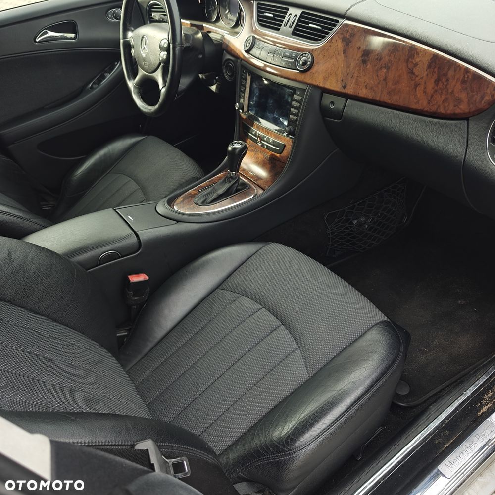 Mercedes-Benz CLS - 8