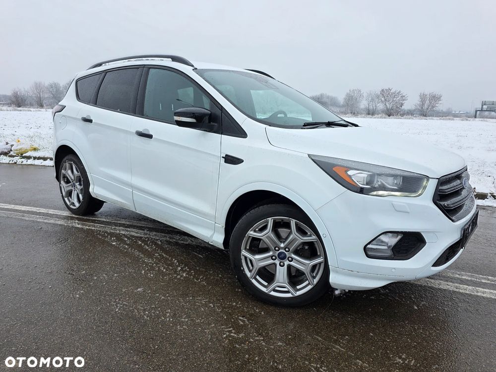 Ford Kuga 2.0 TDCi 4x4 ST-Line - 31