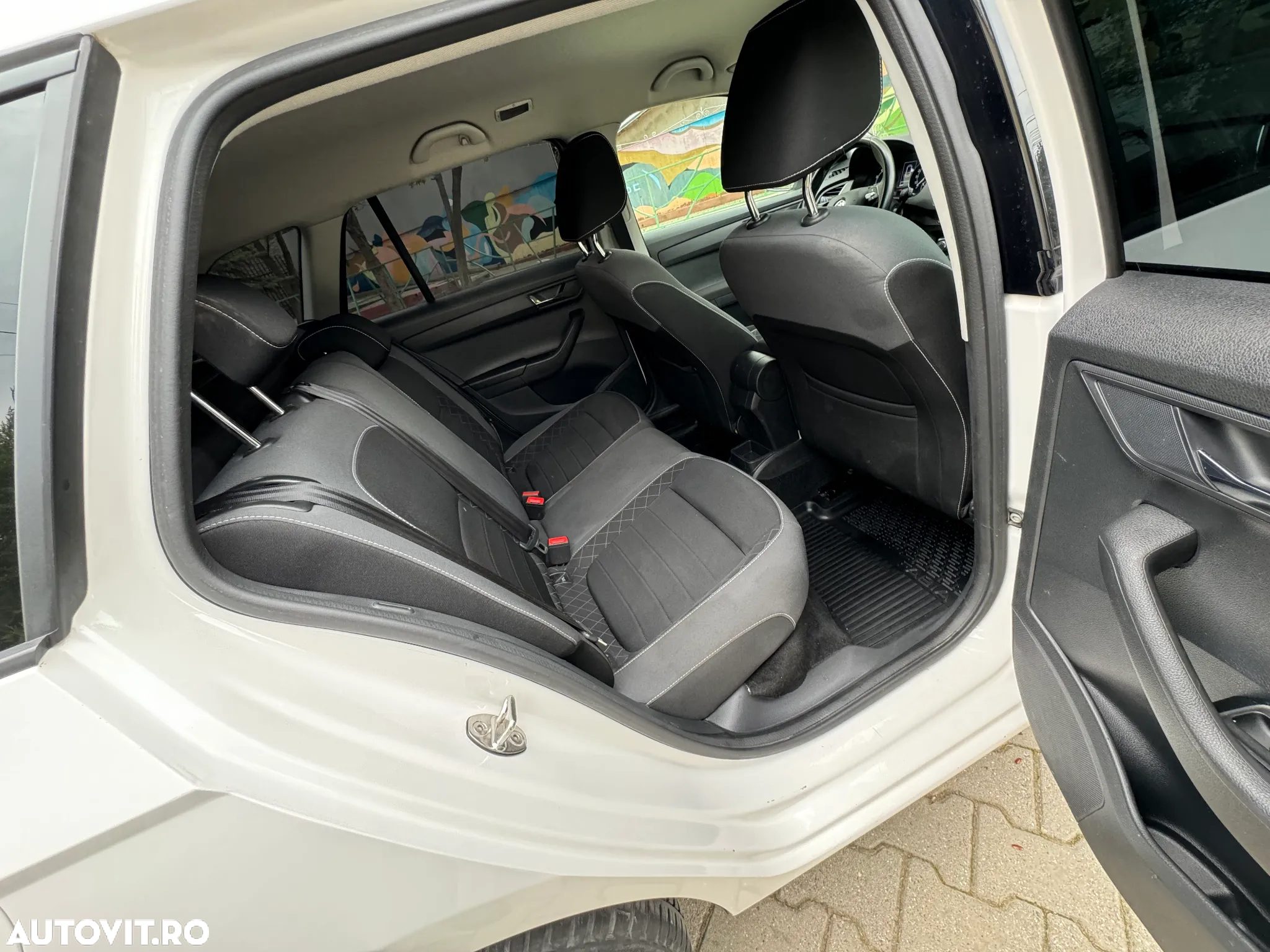Skoda Fabia 1.0 TSI Ambition - 7