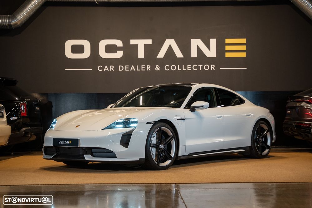 Porsche Taycan Turbo - 1