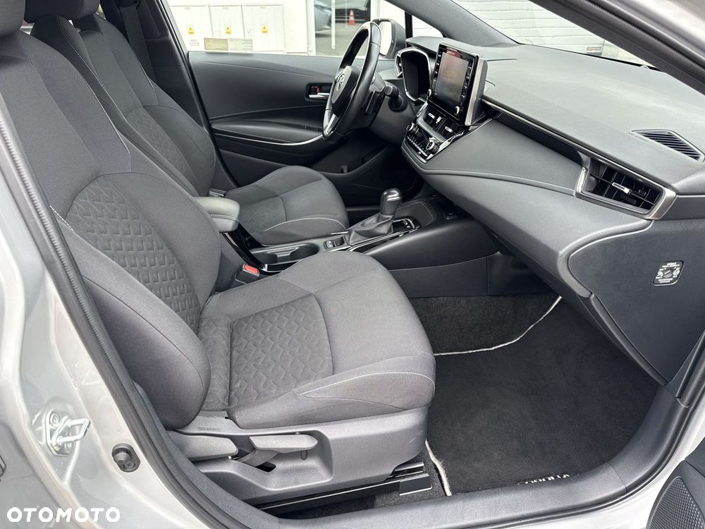 Toyota Corolla 2.0 Hybrid Comfort - 7