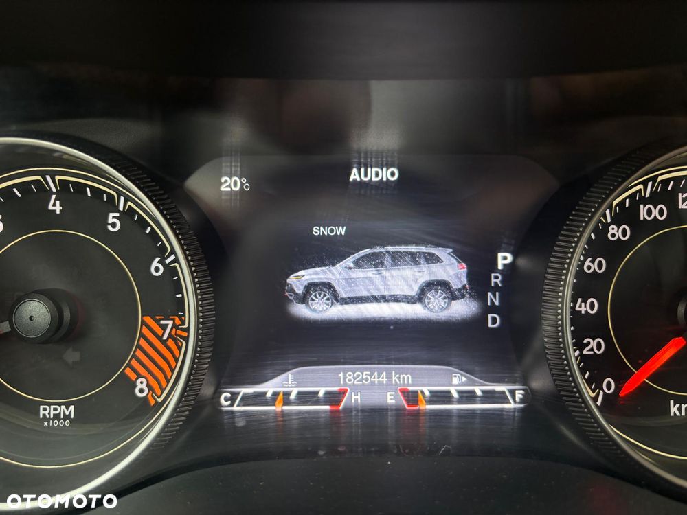 Jeep Cherokee 3.2 V6 Active Drive I Limited - 26