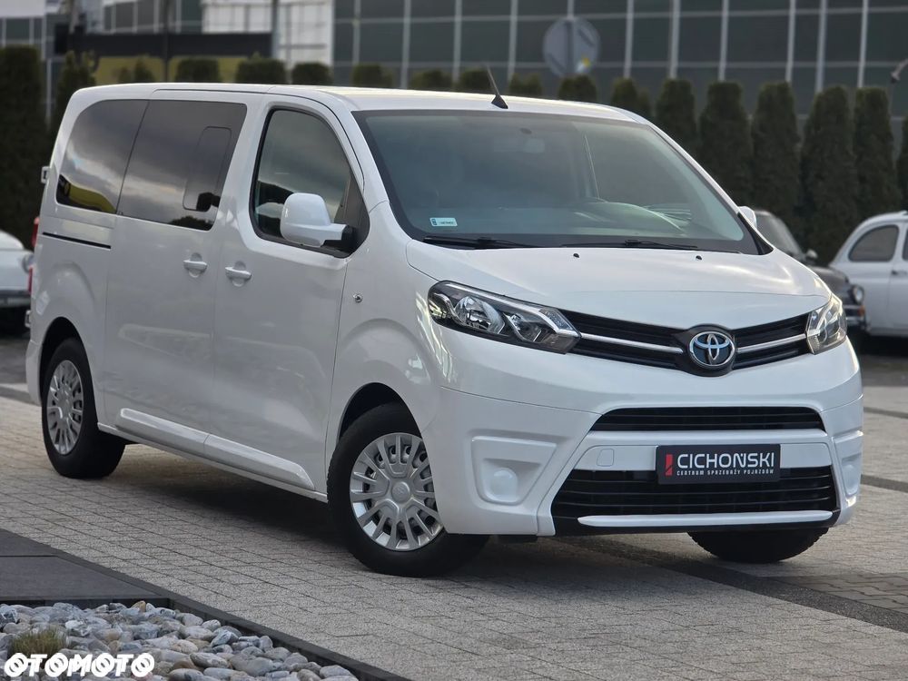 Toyota Proace Verso 1.5 D4-D Medium Family - 18