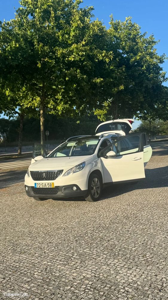 Peugeot 2008 1.2 PureTech Active - 12