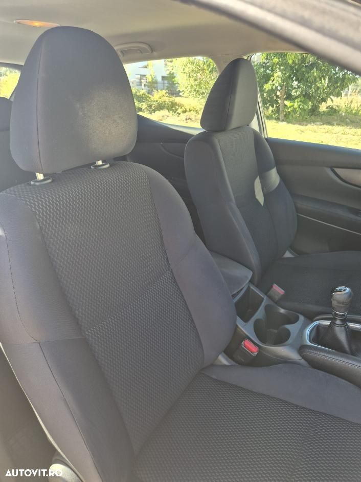 Nissan Qashqai 1.5 DCI Start/Stop N-Connecta - 17
