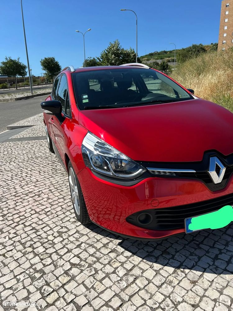 Renault Clio - 1
