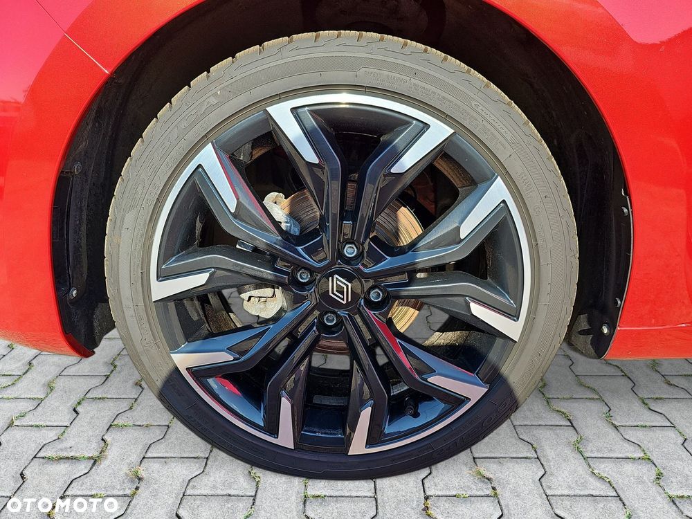 Renault Clio 1.0 TCe Techno - 9