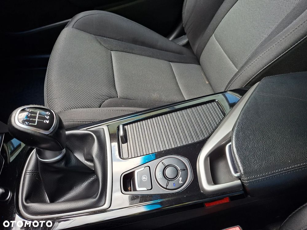 Hyundai i40 Kombi 1.7 CRDi Trend - 29