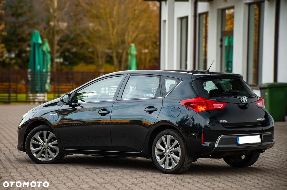 Toyota Auris - 16
