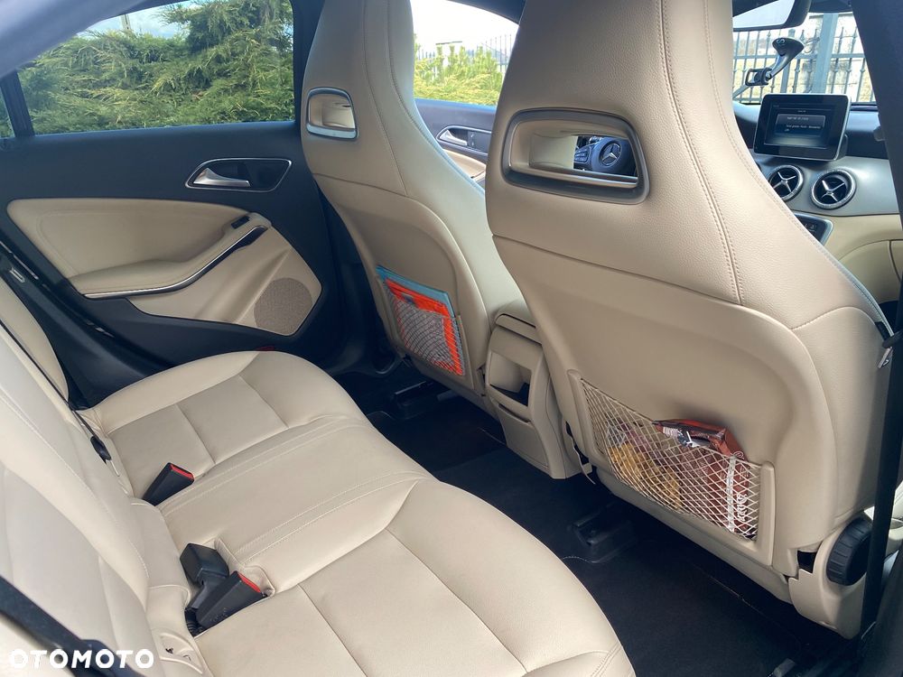 Mercedes-Benz CLA 250 4-Matic - 4